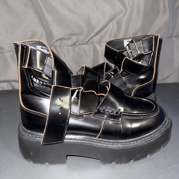 Steve Madden Rogue Black Ankle Bootie Women's 7.5 Platform Biker Buckle Up - Picture 11 of 16